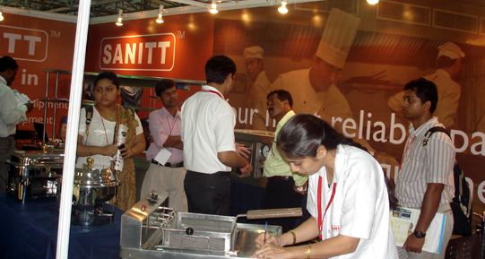 Hospital Instruments & Equipment