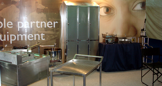 Hospital Instruments & Equipment